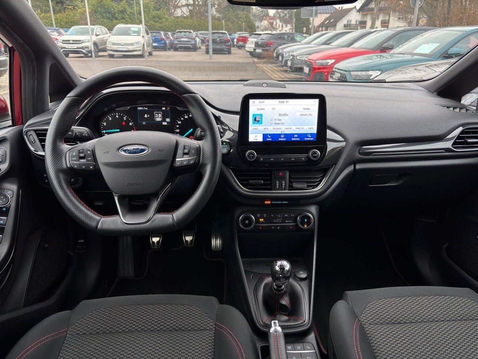 Fahrzeugabbildung Ford Fiesta ST-Line X 1.0 Eco Boost Ass. Paket LED B&