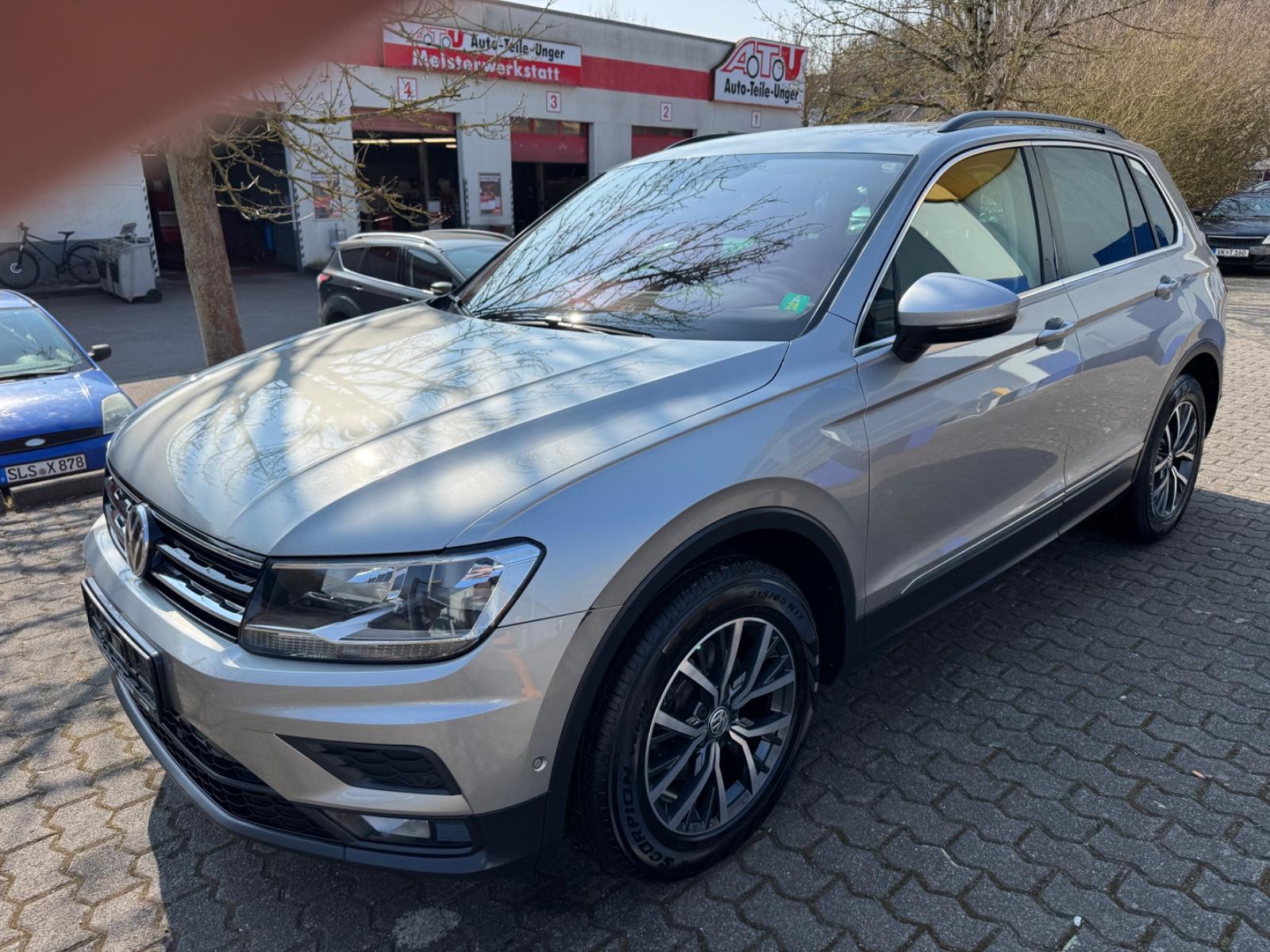 Volkswagen Tiguan Comfortline BMT/Start-Stopp Kamera+Navi
