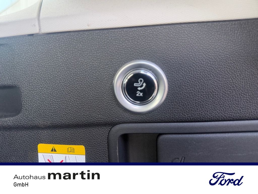 Fahrzeugabbildung Ford Focus 1.5 EcoBoost Cool&Connect S/S PDC NAVI AHK