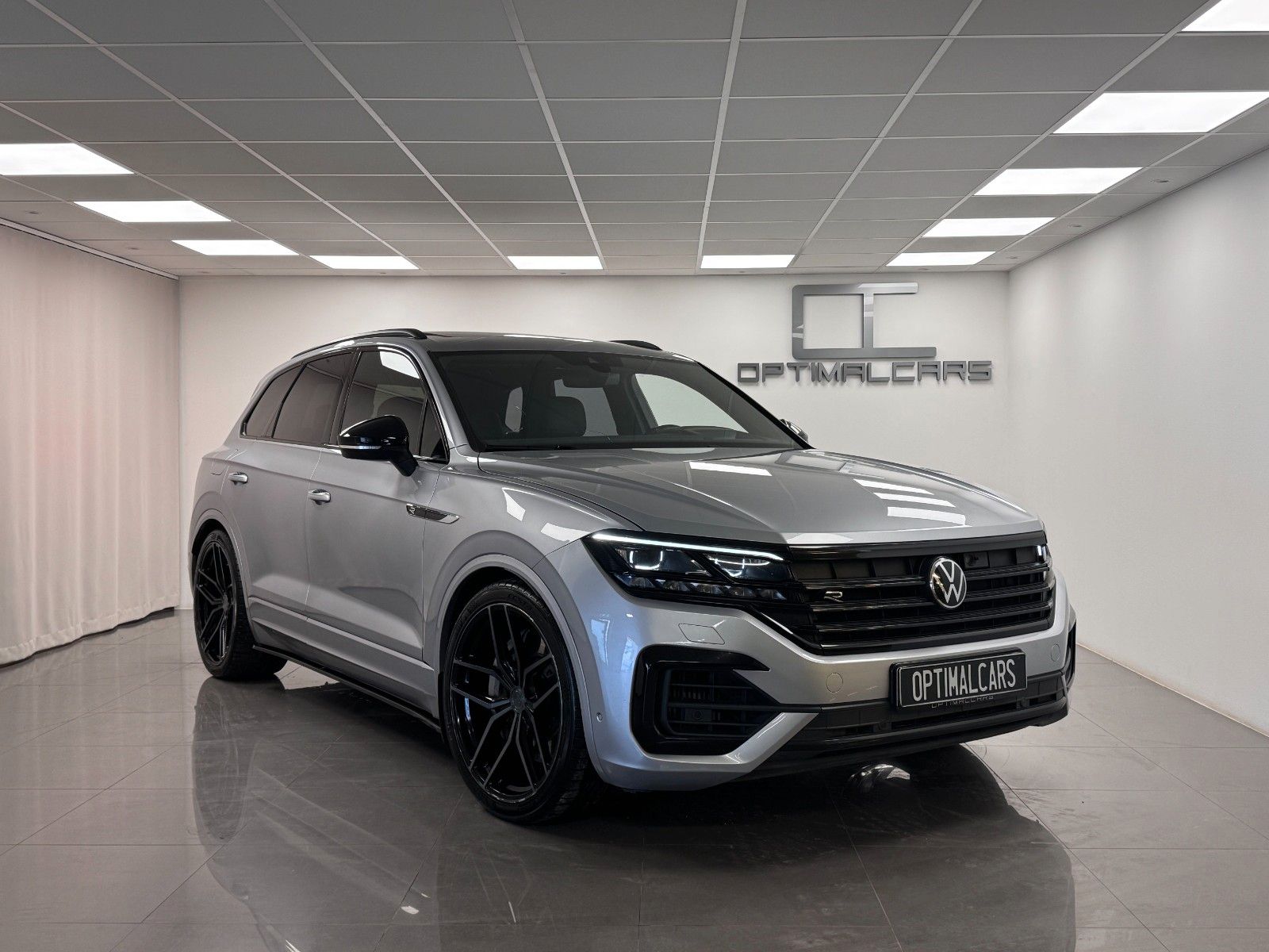 VW Touareg R 4Motion eHybrid