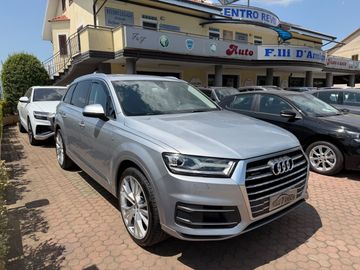 Audi Q7 - 3
