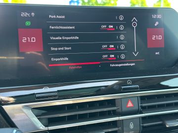 Citroën C4 PT130 EAT8 Shine | PDach - RCam - Navi - SH
