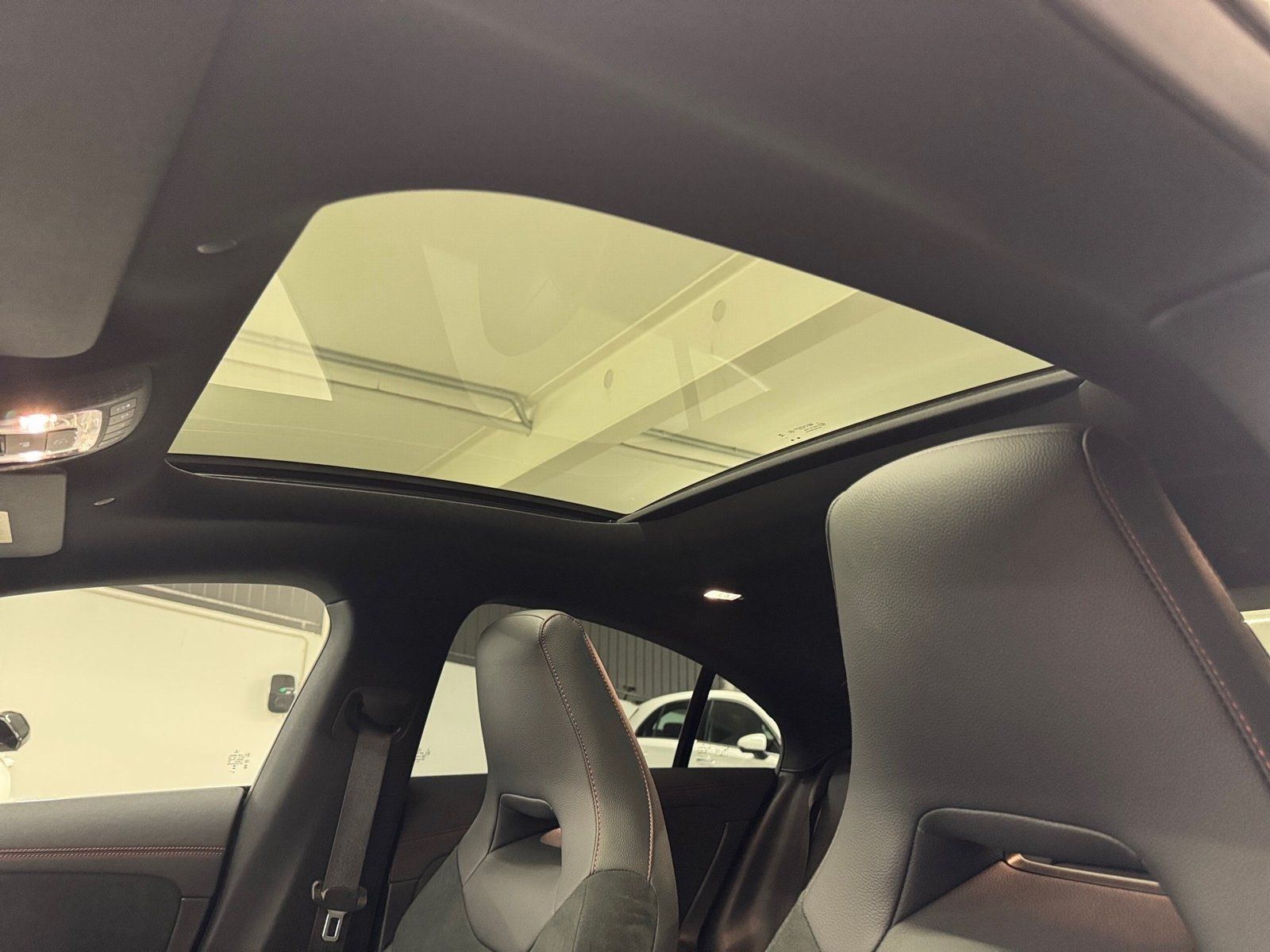 Fahrzeugabbildung Mercedes-Benz CLA 200 AMG*Pano*Burmester*20"*Night*360°*MuBeam