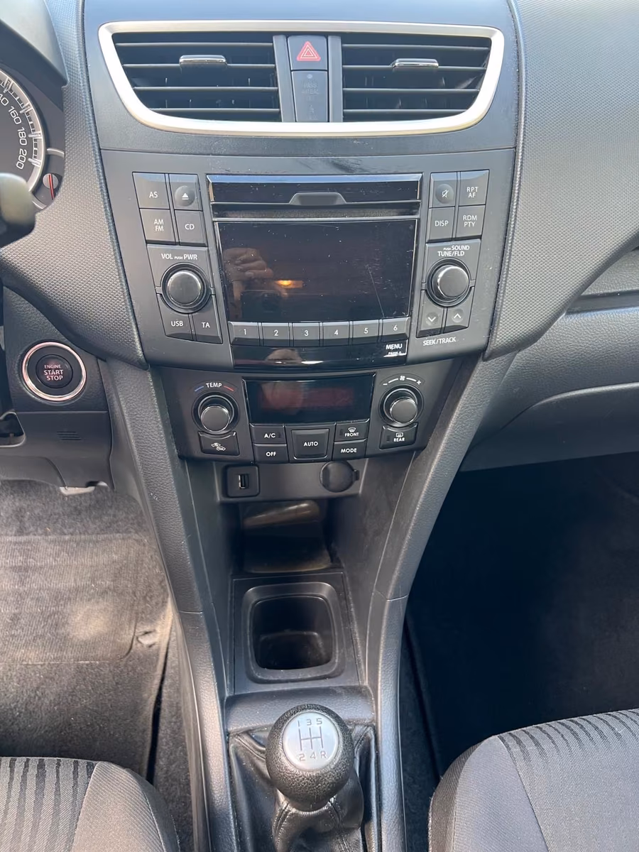 SUZUKI SWIFT CLUB | 94 ch | 4X4 | BVM | VOLANT EN CUIR