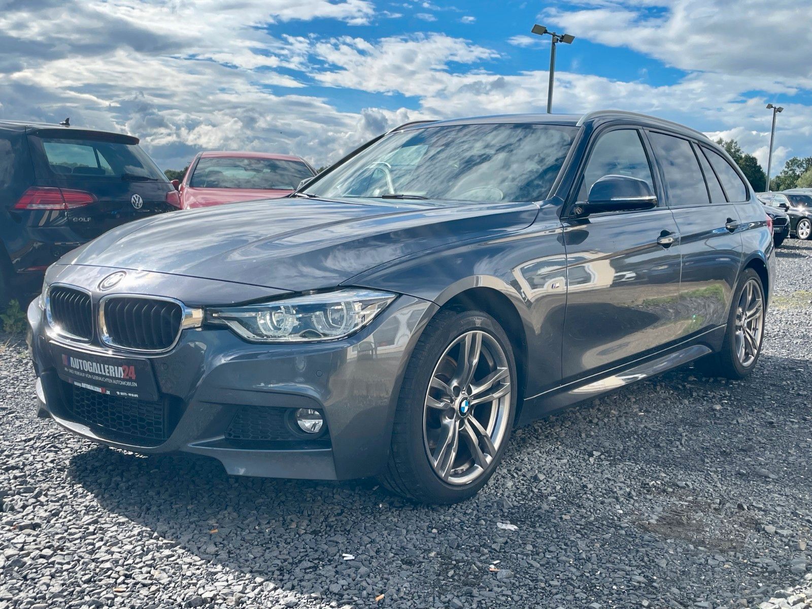 Fahrzeugabbildung BMW 320d xDrive Sport-Aut. M SPORTPAKET Navi LED AHK