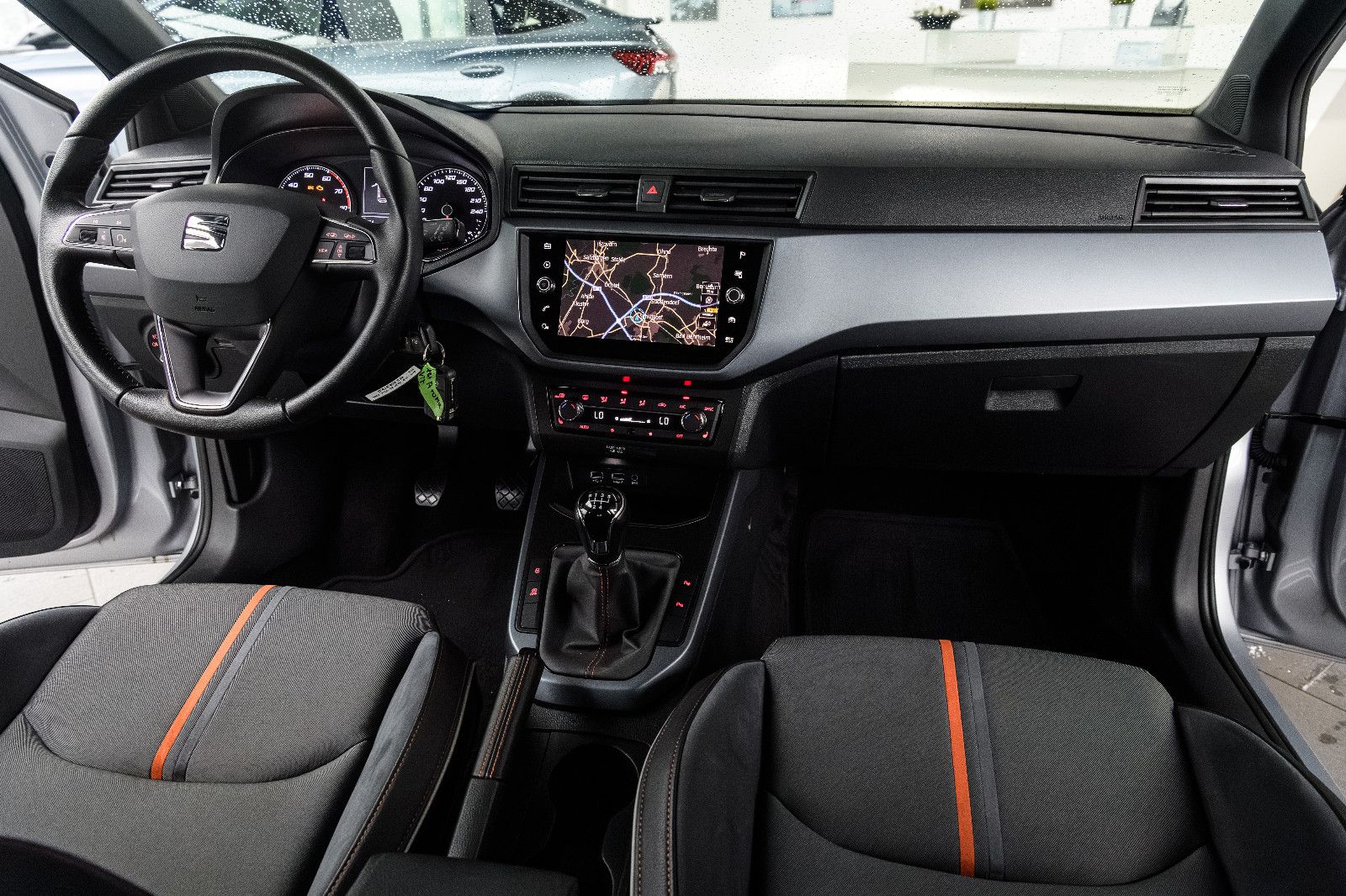 Fahrzeugabbildung SEAT Arona Style "BEATS" +LED+KAMERA+APP+NAVI+SI-HZG+