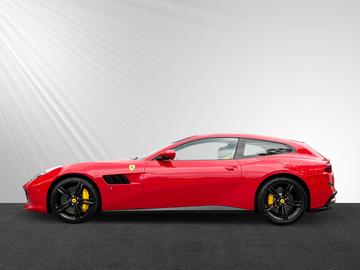 صورة 2 لـ 2020 Ferrari GTC4LUSSO