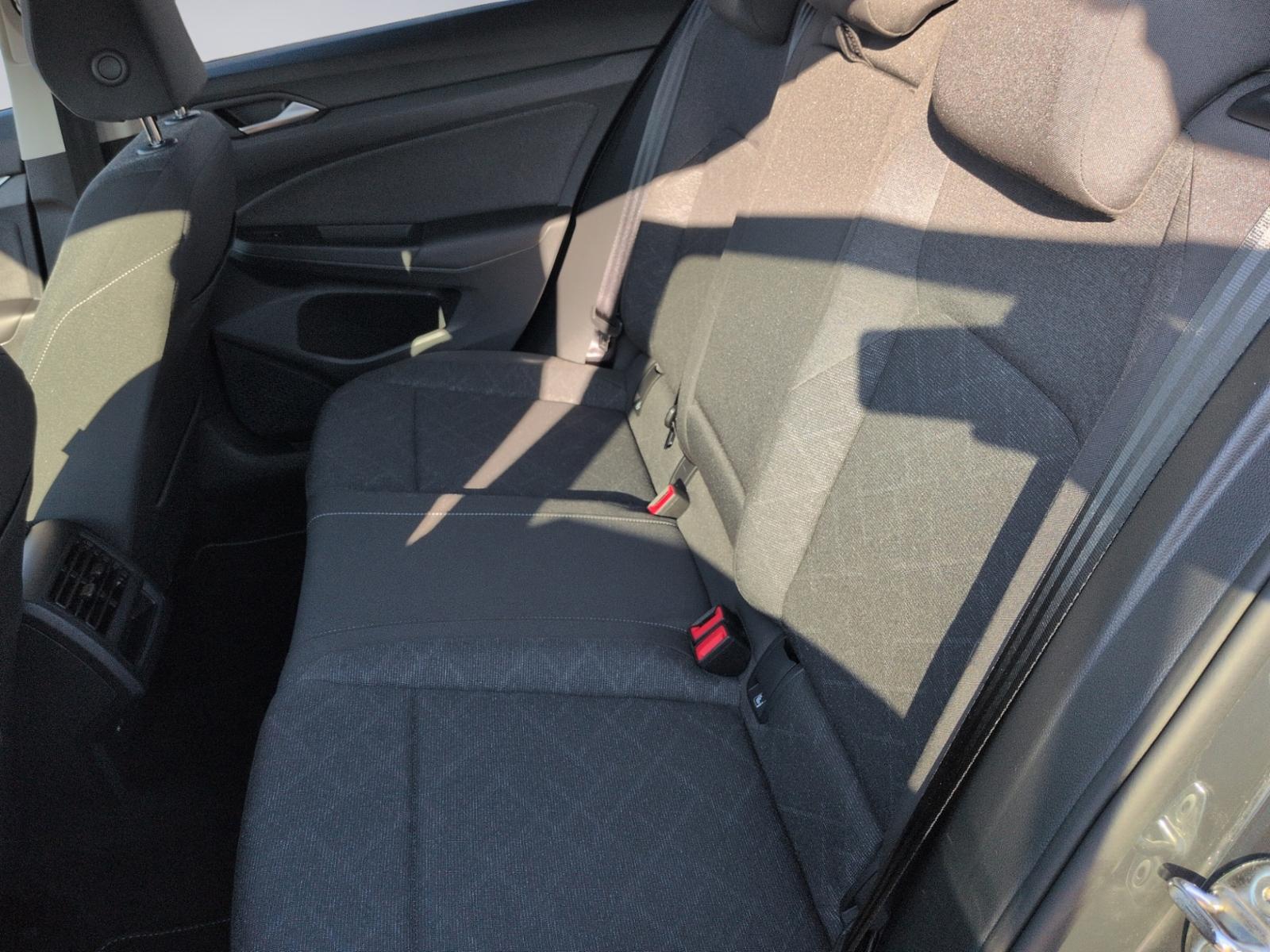 Volkswagen Golf VIII 1.0 eTSI DSG Life LED+ACC+APP+NAVI, миниатюра 14