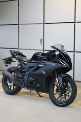 Yamaha R125 2024 Schwarz  125ccm verhandelbar - 125 CCM