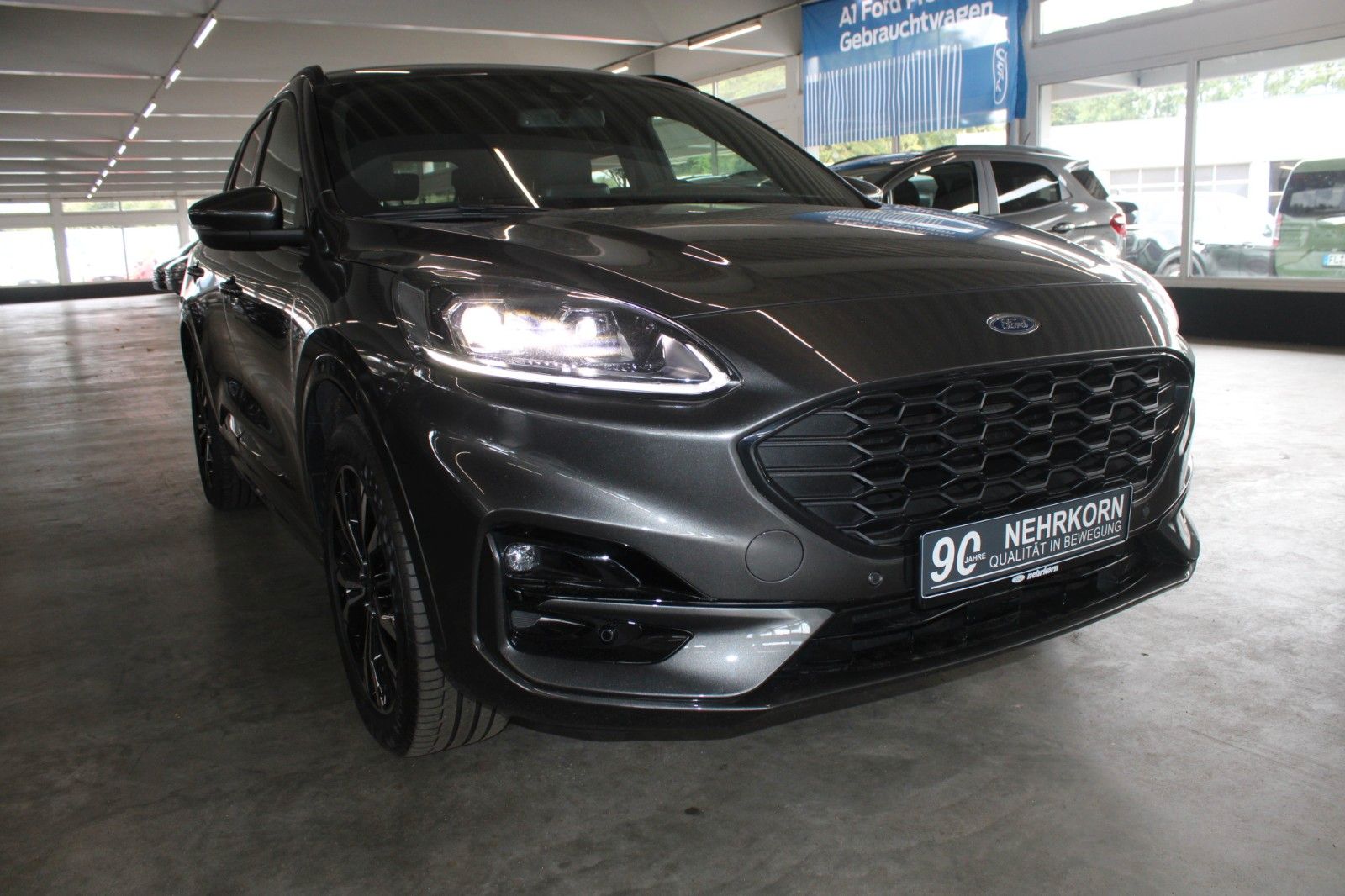 Fahrzeugabbildung Ford Kuga 2.5 PHEV ST-Line X Aut. LED B&O AHK HUD uvm
