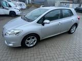 Toyota Auris Klimaautomatik Kamera TüV neu! - gebrauchte Toyota Auris aus dem Jahr 2011