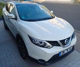 Nissan Qashqai 1.6 Tekna  AHK/Pano/Navi/360° Kamera - Nissan Qashqai mit Benzin-Antrieb: Leder, Navigationssystem, Geländewagen, 1.6