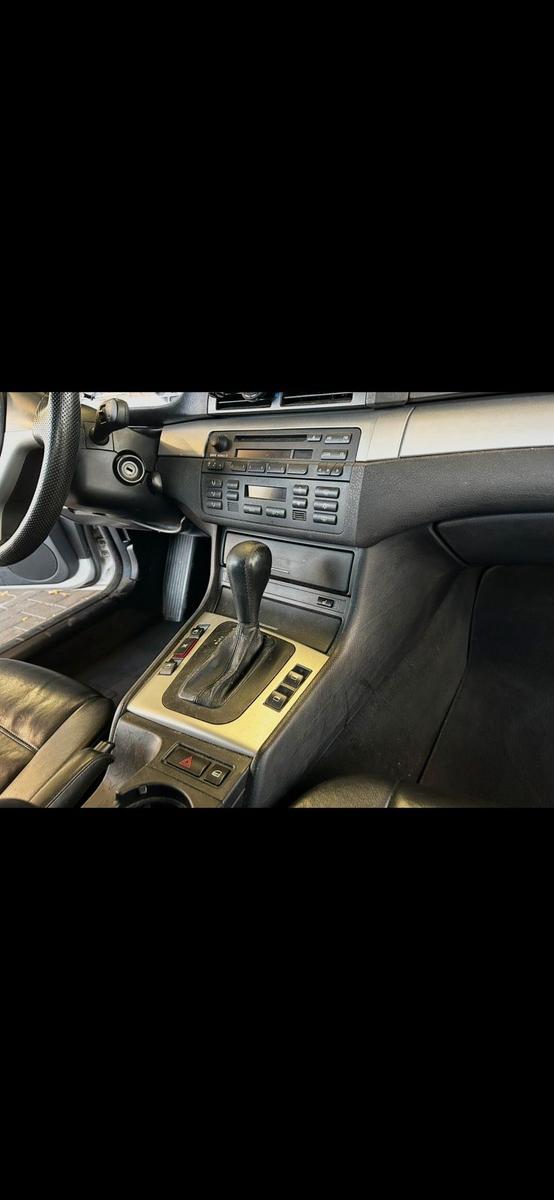 BMW 320 2004 — photo 8