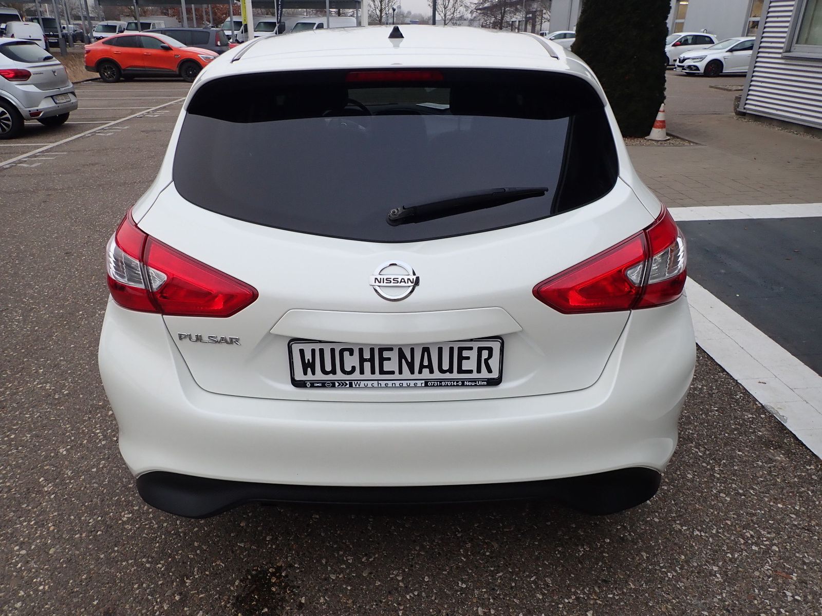 Fahrzeugabbildung Nissan Pulsar N-Connecta 1.2 DIG-T