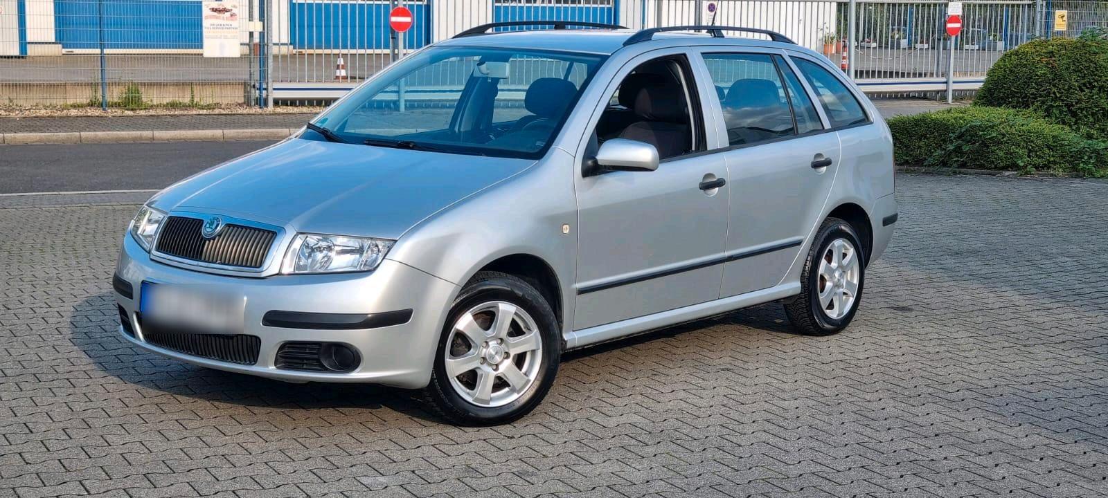 Skoda Fabia 2005 — engine 75 HP (55kW)