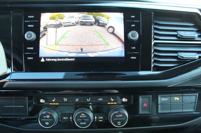 Volkswagen T6.1 Multivan Generation SIX DSG AHK ACC Standhz