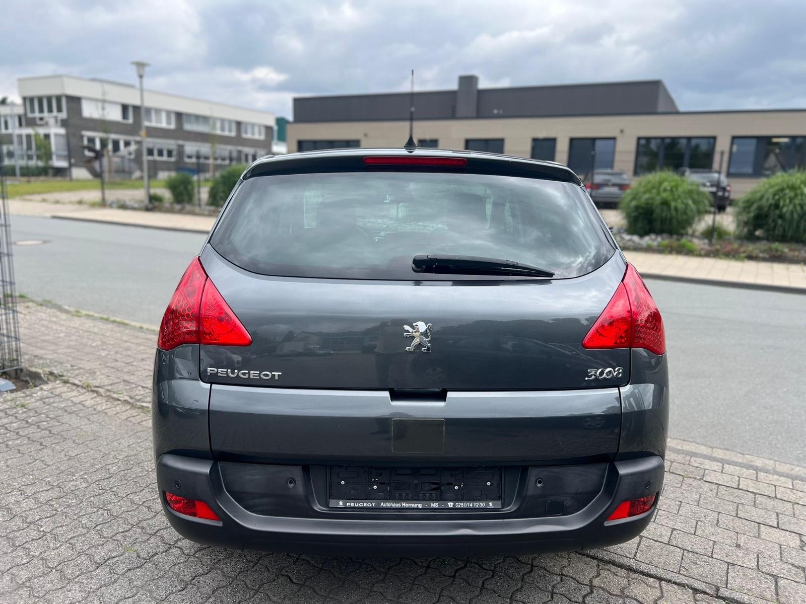 Peugeot 3008 Premium, Pano, Navi,