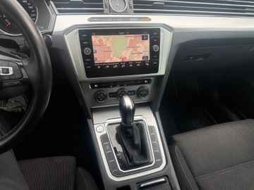 Volkswagen Passat Variant - 10