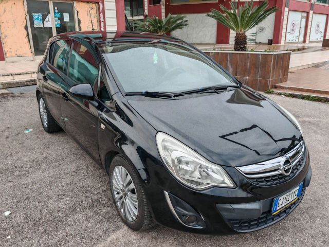 Opel Corsa 1.3 CDTI 95CV uni prop, mai incide, o