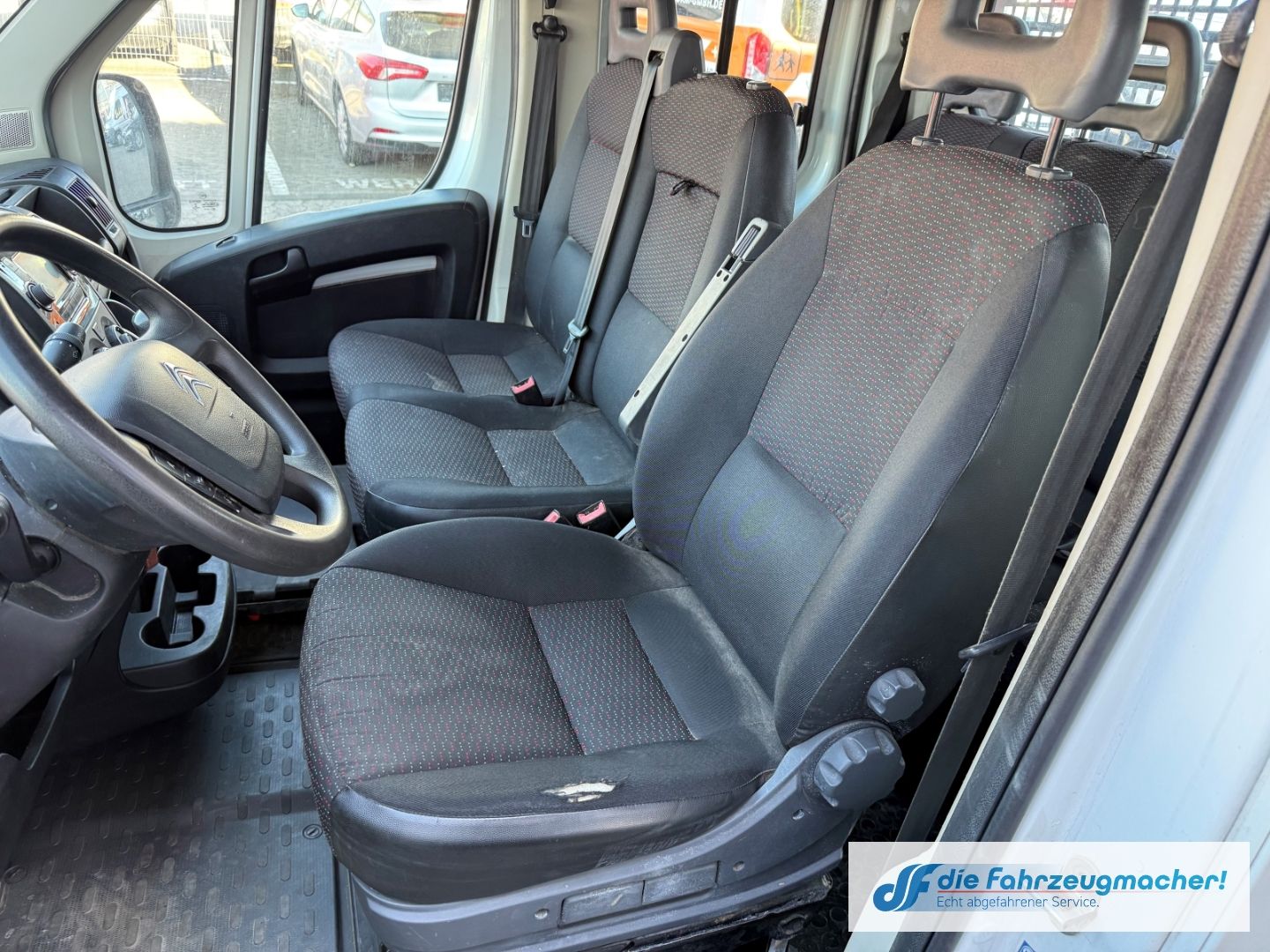 Fahrzeugabbildung Citroën Jumper Pritsche Doka 35 L3 Heavy Motorschaden HD
