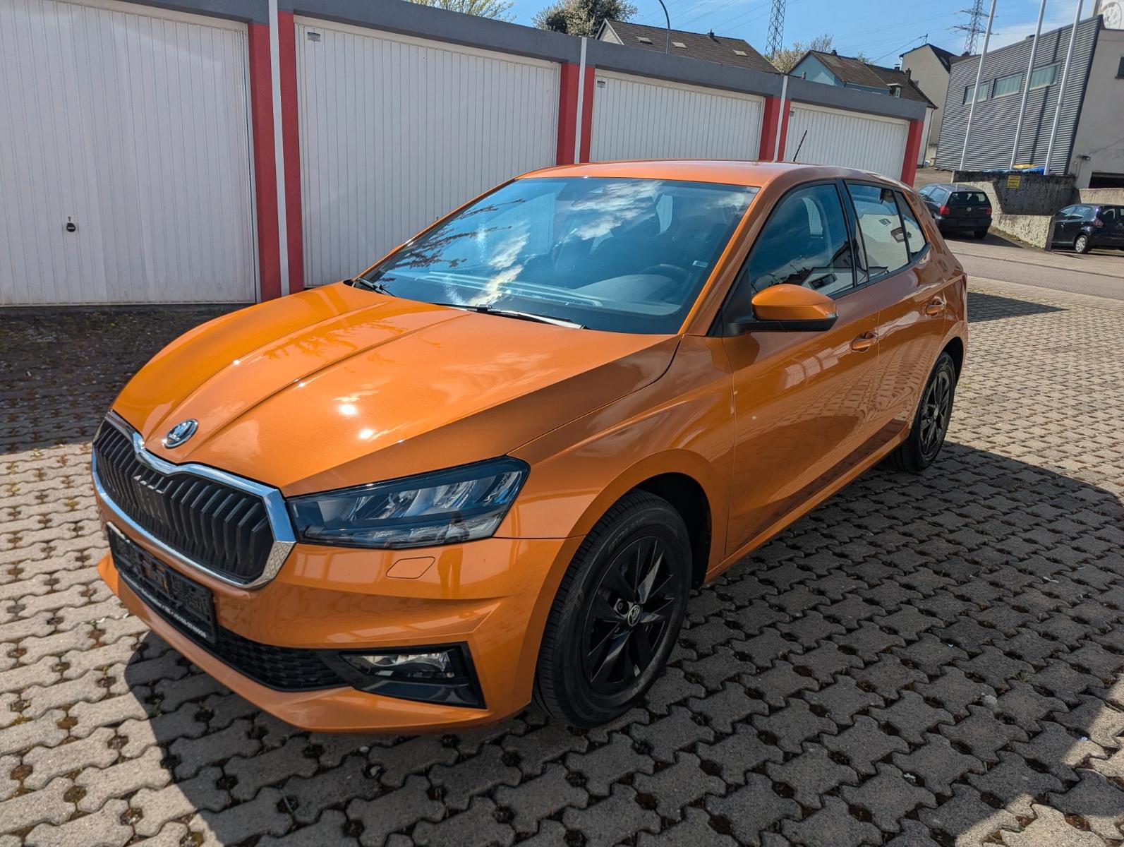 Skoda Fabia 1.0 TSI Ambition *2. Hand*Scheckheft*ACC*
