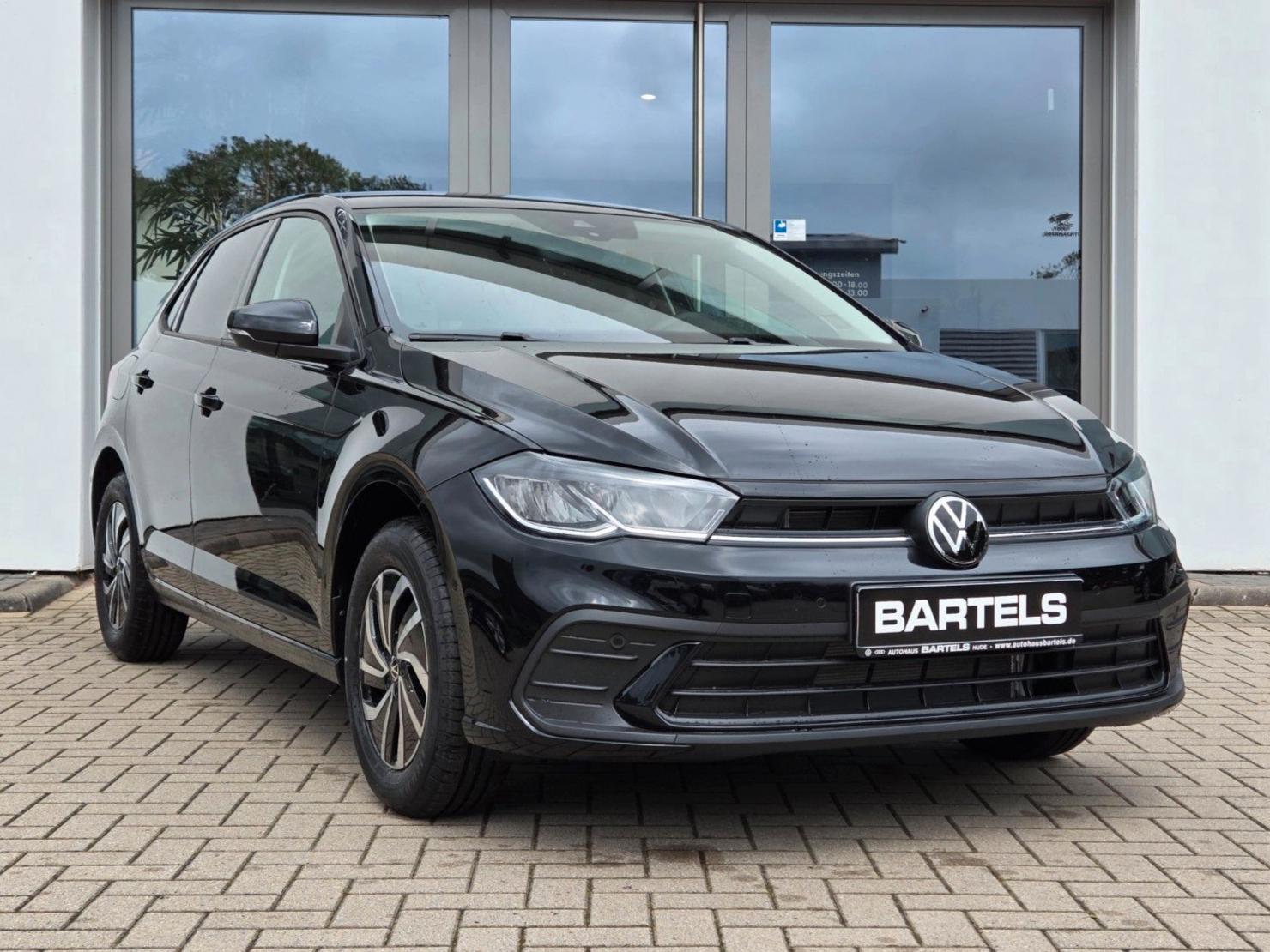 Volkswagen Polo 1,0 TSI Life DSG / ACC/ APP / Kamera/ LED