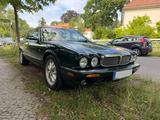 Jaguar XJR 4.0 - Jaguar XJR: 4.0