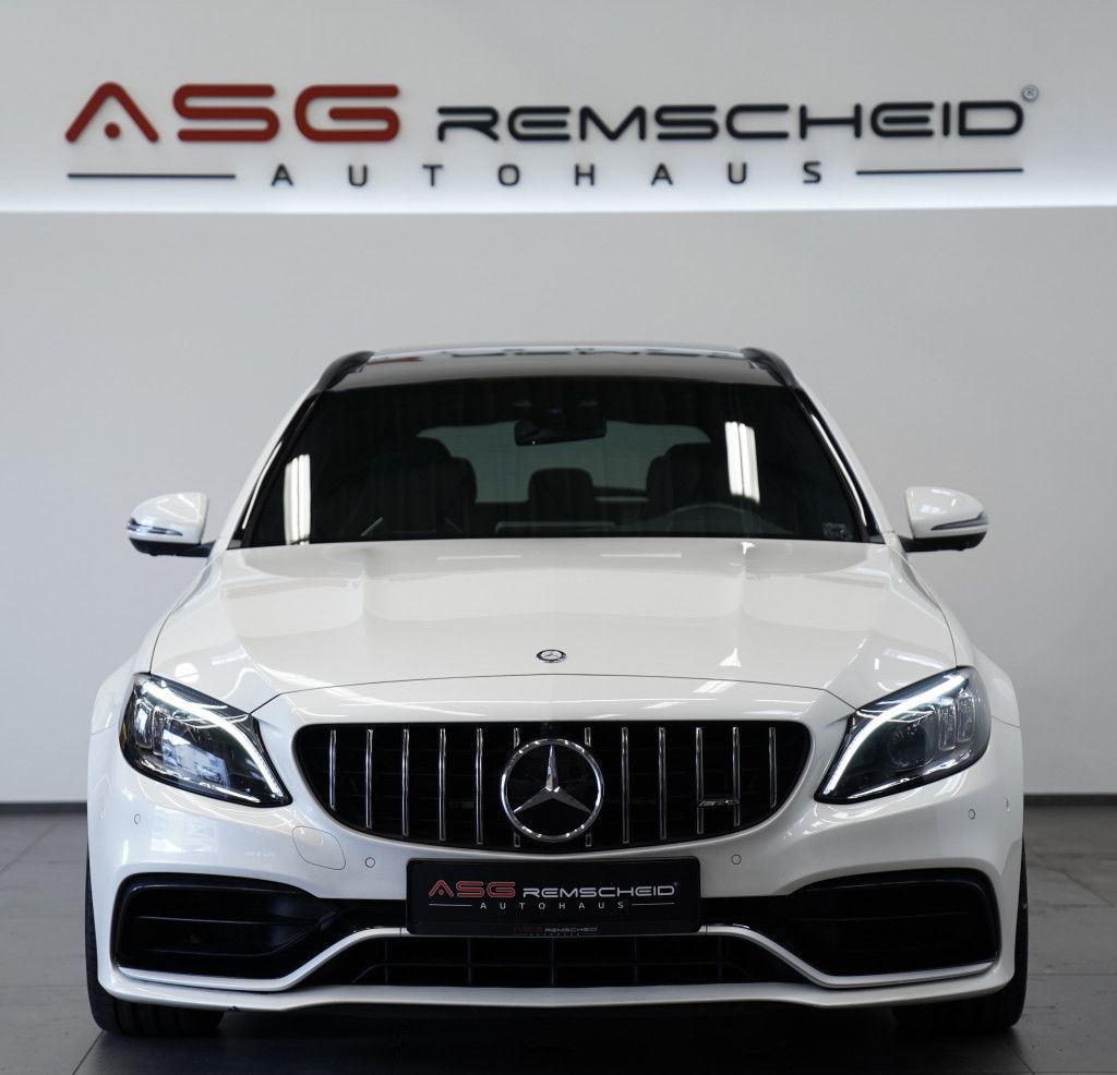 Mercedes Benz C 63 Amg