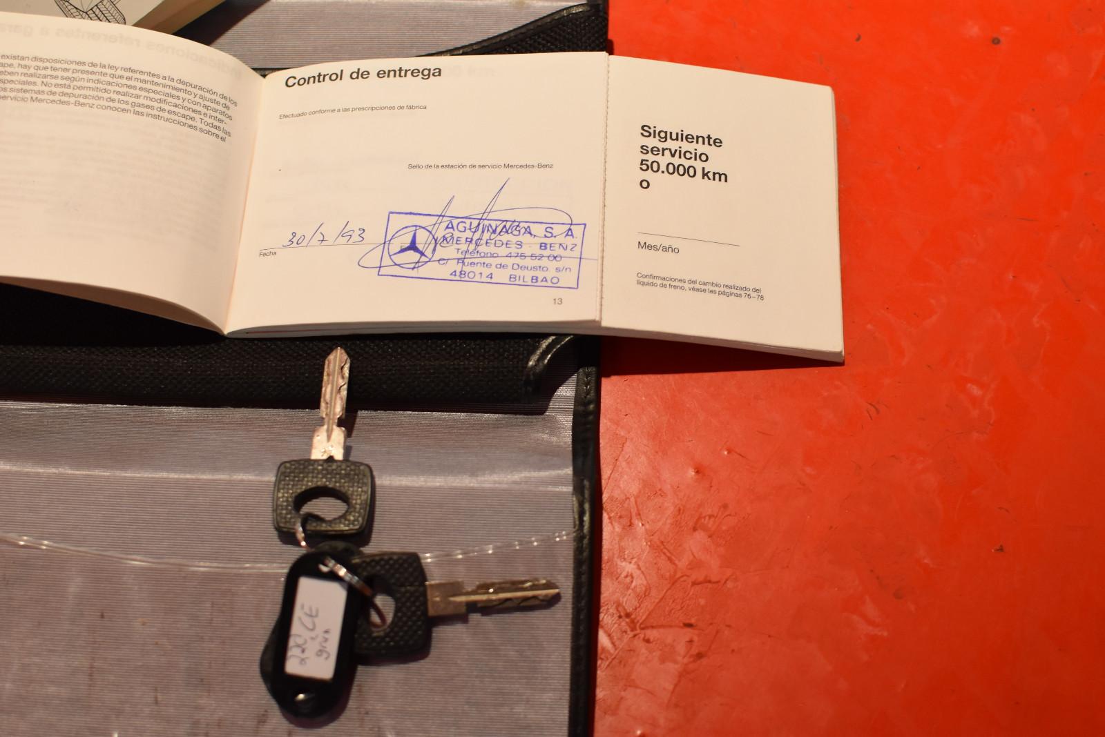 Mercedes-Benz CE 220 COUPÉ/150PS/AUT/H-KENNZEICHEN/SAMMLER/TOP