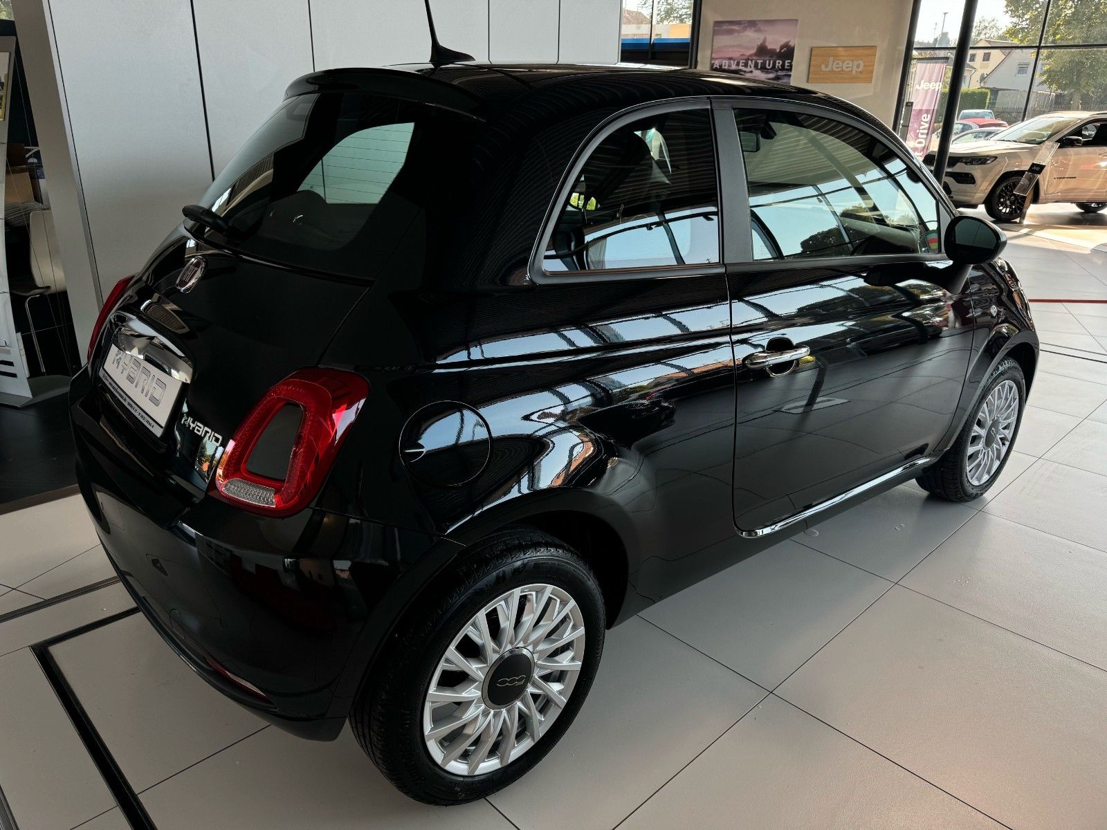 Fahrzeugabbildung Fiat 500 Hatchback MY23 1.0 GSE /Carplay /Tempomat