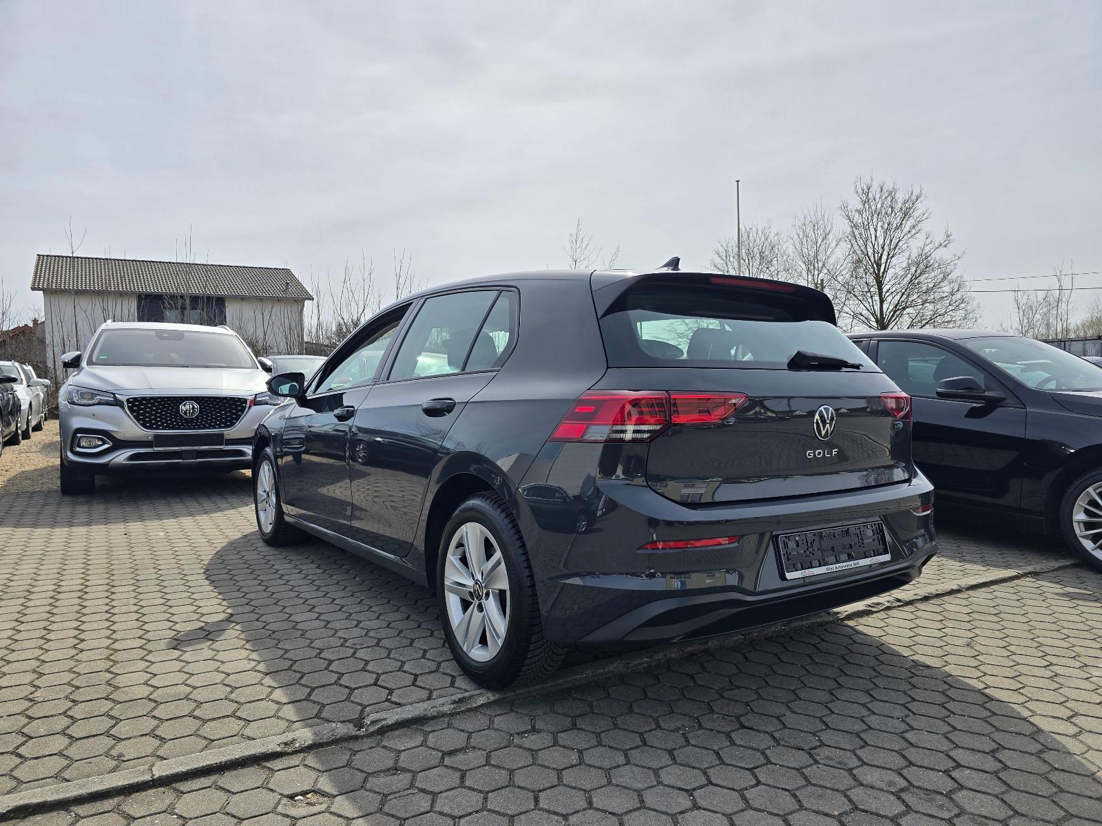 Volkswagen Golf VIII Lim. Life / TÜV NEU, миниатюра 3