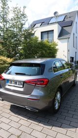 Mercedes-Benz A 200 AUTOMATIK  Progressive  - Mercedes-Benz 200: Limousine