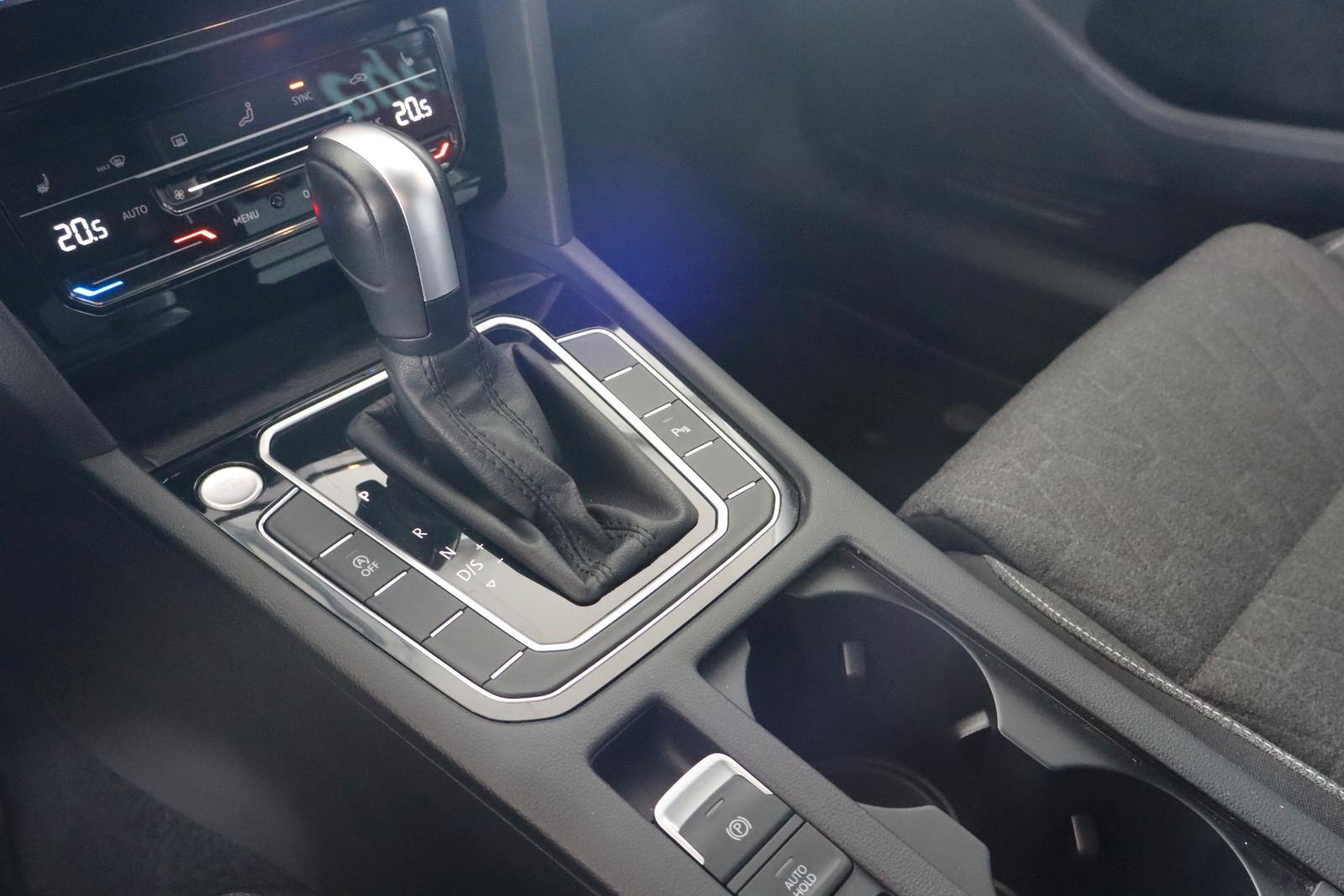 Volkswagen Passat Var. 1.5 TSI DSG,PDC,Navi,LED,ACC,1.Hand, миниатюра 9