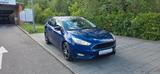 Ford Focus Turnier Trend*NAVI*SHZ*PDC*KLIMA*AHK* - Ford Focus: Kombi, Trend