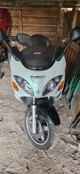 Piaggio X9 250 - PIAGGIO X9