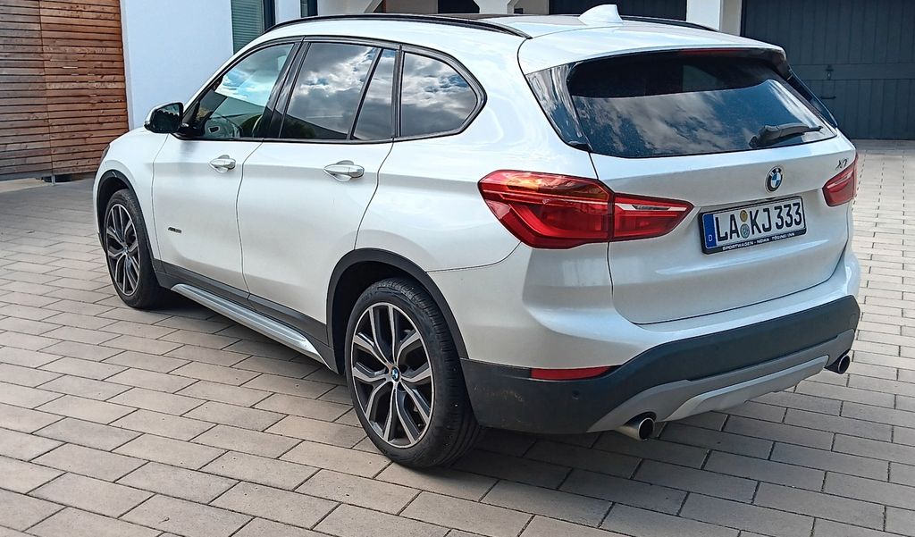 Image of BMW X1