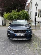 Peugeot 5008 1.2 premium GT Line 130 PS  SUV   - Peugeot 5008 Premium mit Benzin-Antrieb