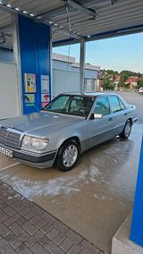 Mercedes-Benz Mercedes W124 200D Motorschaden - Mercedes-Benz 200: W124 200d