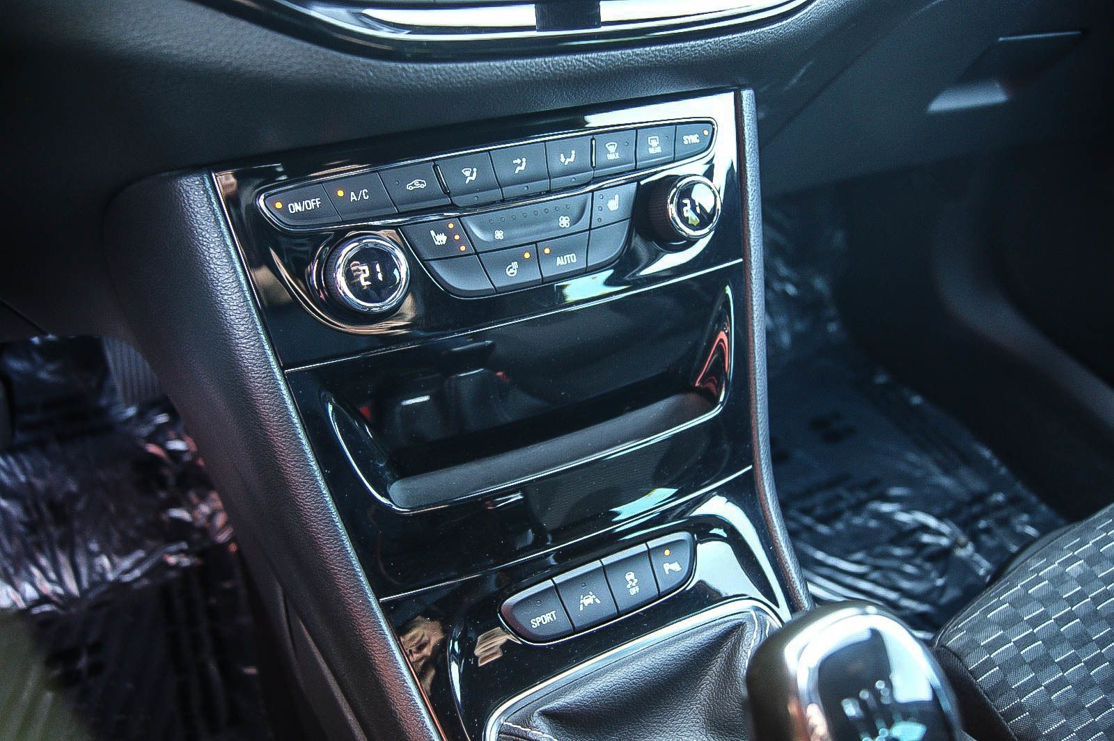 Fahrzeugabbildung Opel Astra K Sports Tourer 14 Dynamic NAVI 900 KAMERA