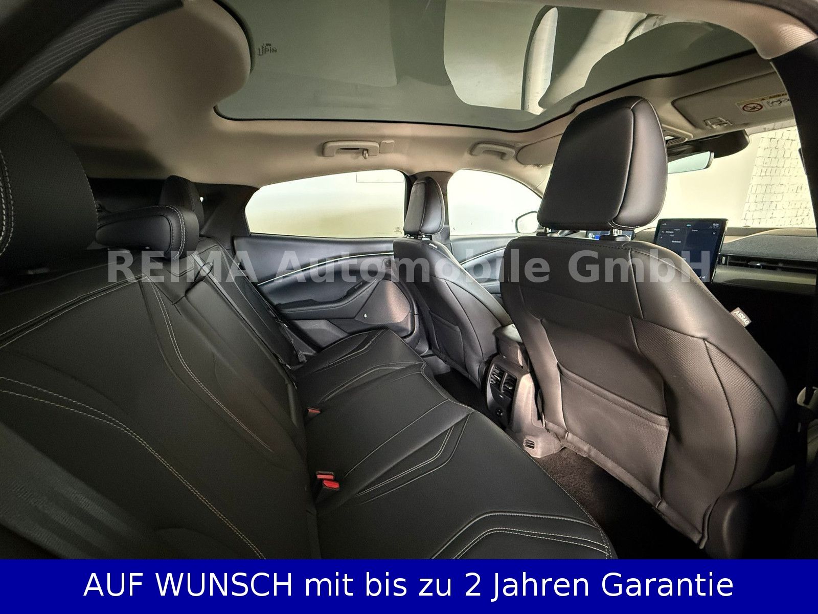 Fahrzeugabbildung Ford Mustang Mach-E , Pano, B&O, LED, ACC,