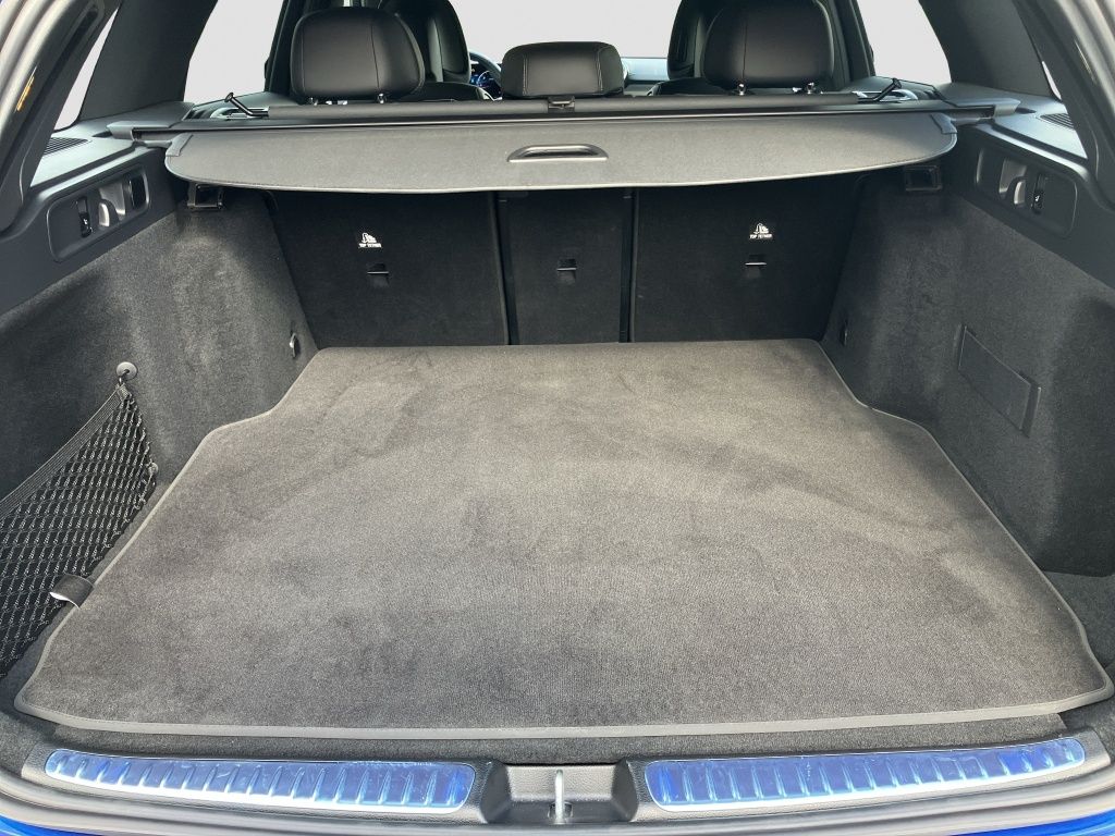 Fahrzeugabbildung Mercedes-Benz C 220 d T AHK*Navi*Fernlichtass.*KeyLess*LED*PDC