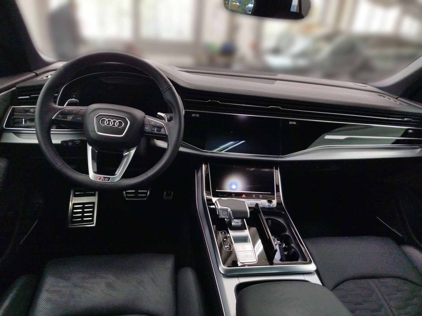 Audi RSQ8 - Bild 12
