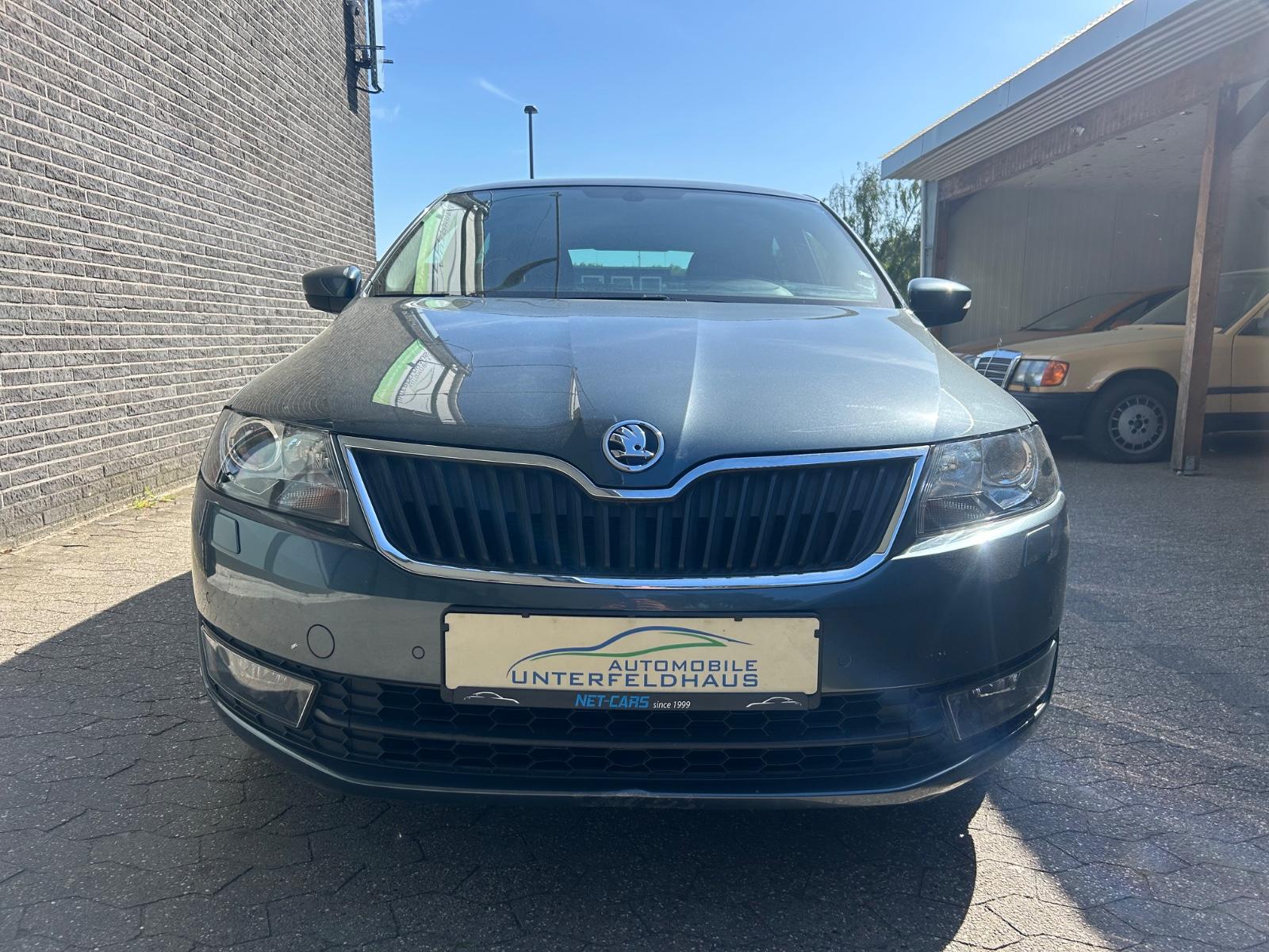 Skoda Rapid Edition 1.HAND 92.000 KM SCHECKHEFT