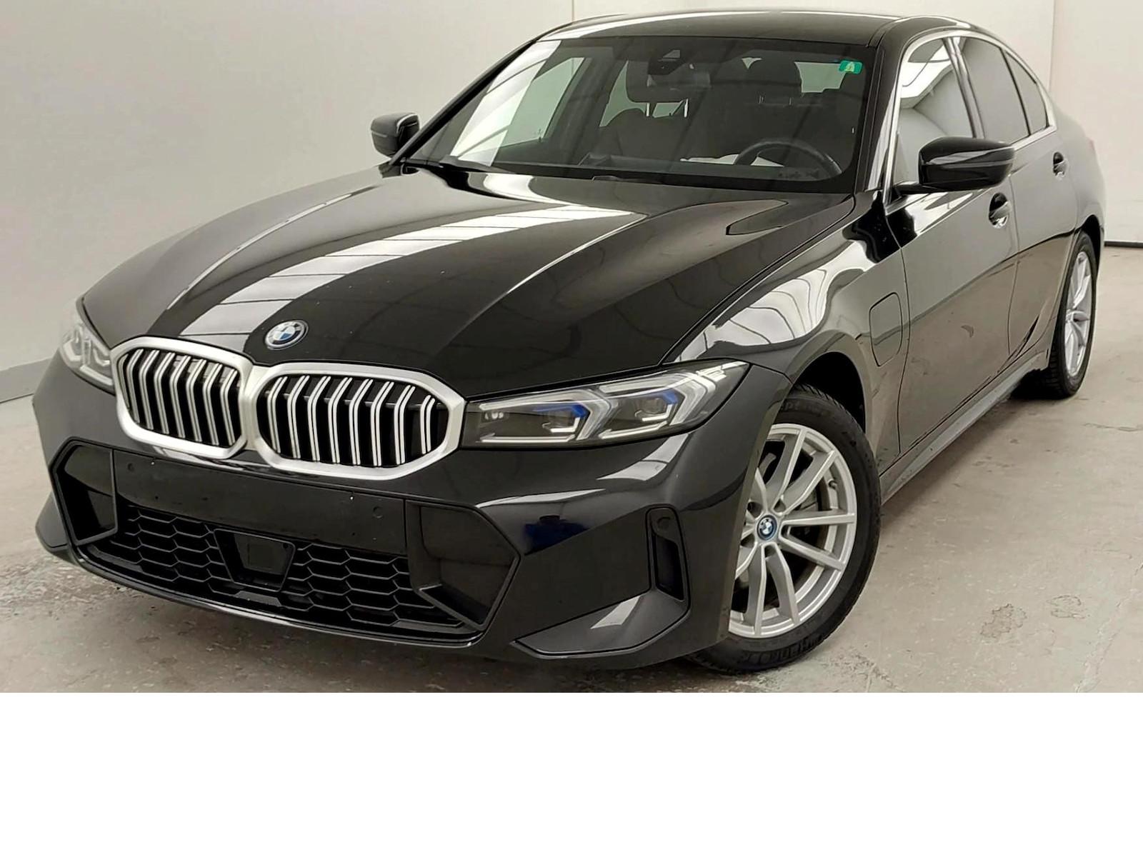 BMW 330e M Sport HUD ACC eSitze Sound Kam DrivingAs