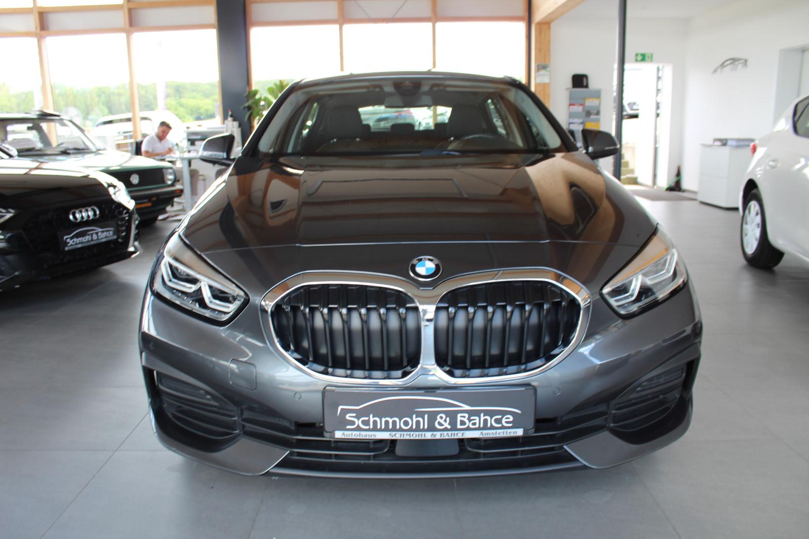BMW 118 i Advantage Auto.*NAVI*LED*