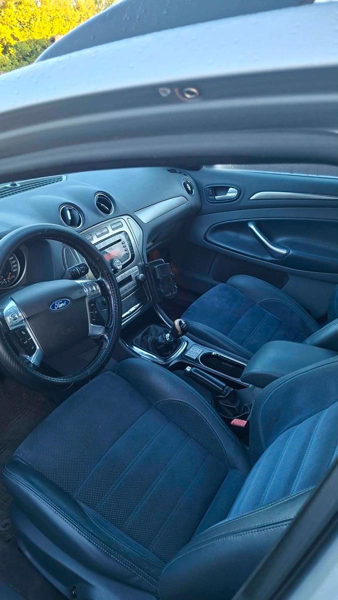 Ford Mondeo 2009 — photo 6