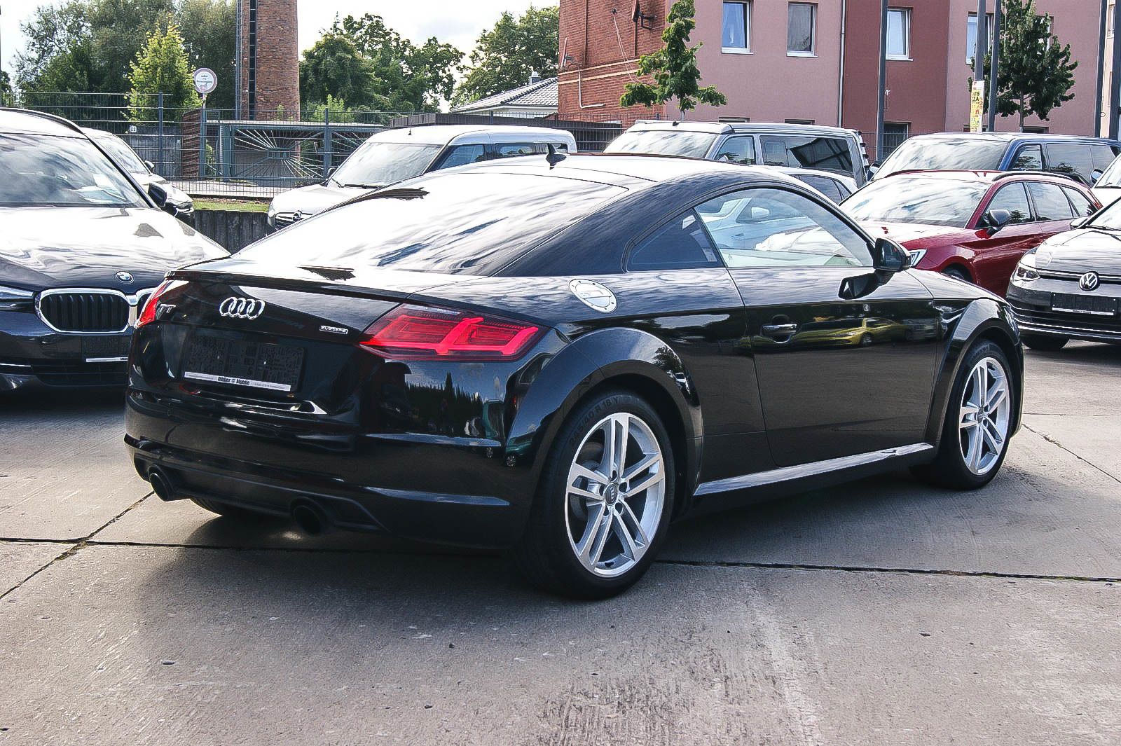 Fahrzeugabbildung Audi TT Coupe 2.0 TFSI S-tronic QUATTRO VIRTUAL LED