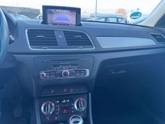 Fahrzeugabbildung Audi Q3 2.0 TDI KAMERA SCHECKHEFT AHK