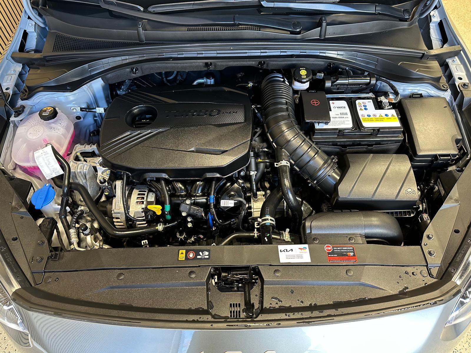 Kia ProCee'd 1.6 T-GDI DCT GT Fugel Sport Bastuck