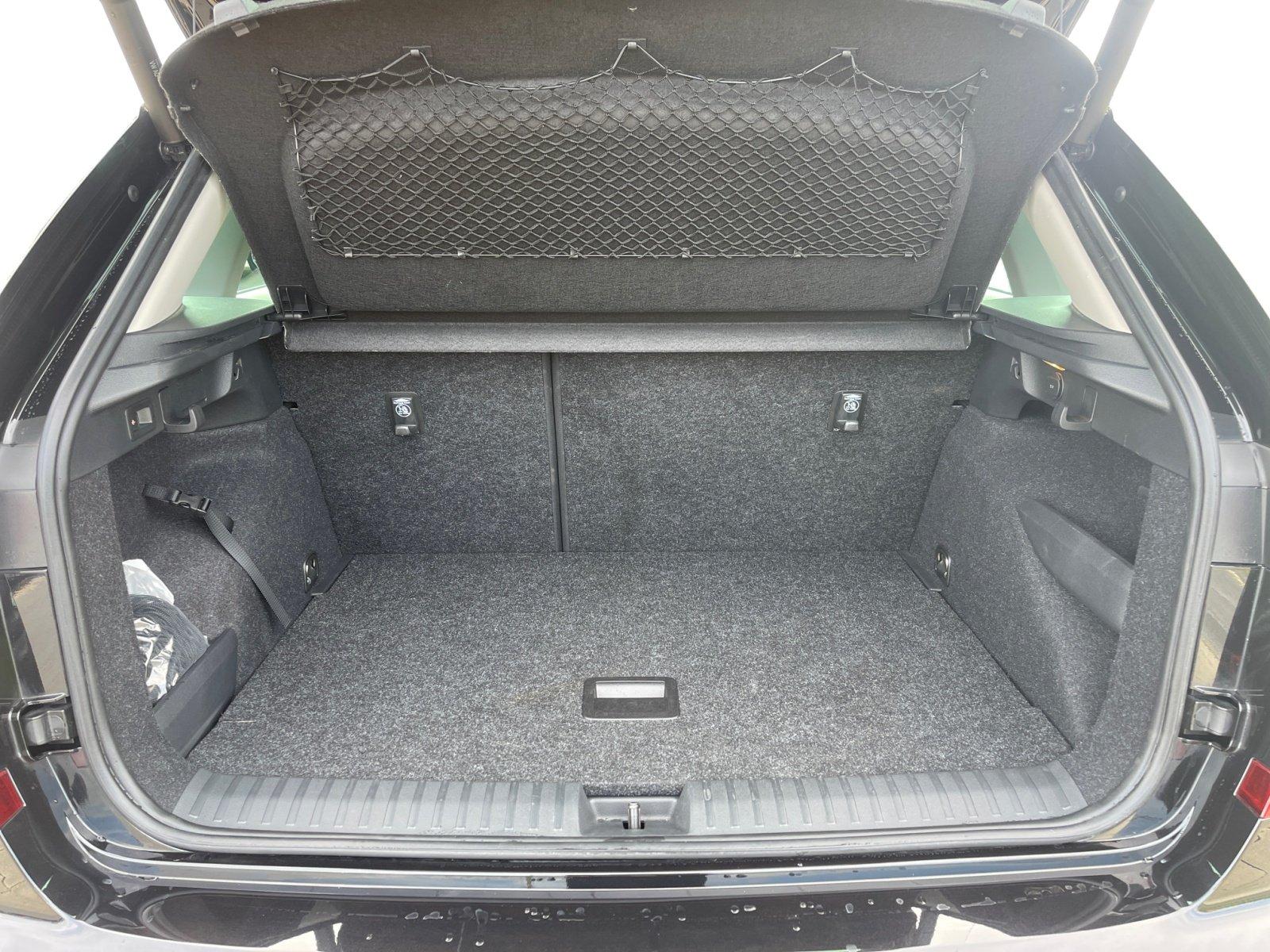 Skoda Kamiq Selection TSI DSG|AHK|KAMERA|el.HECK|NAVI